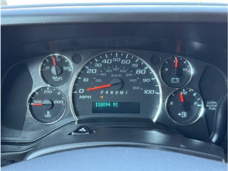 2020 Chevrolet Express 2500