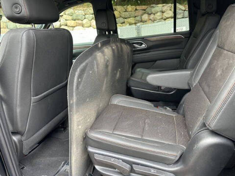 2023 Chevrolet Suburban High Country