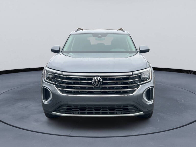 2024 Volkswagen Atlas SE