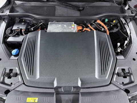 2022 Audi e-tron S quattro Premium Plus