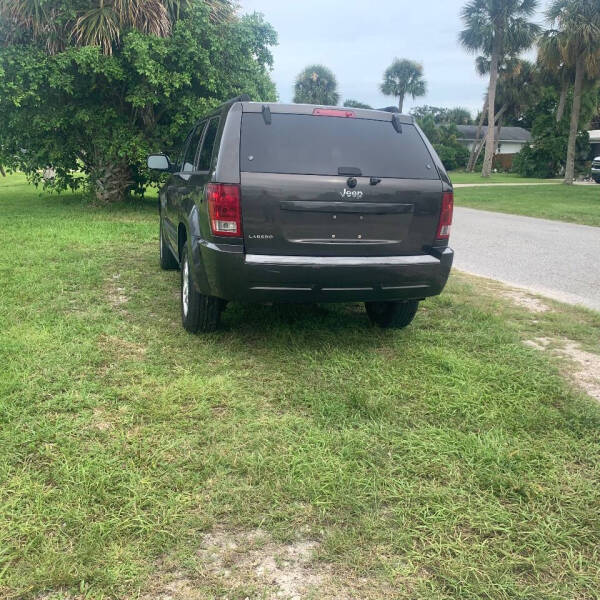 2006 Jeep Grand Cherokee Laredo