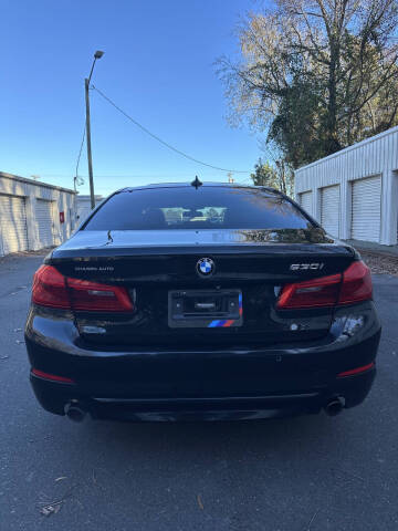 2017 BMW 5 Series 530i