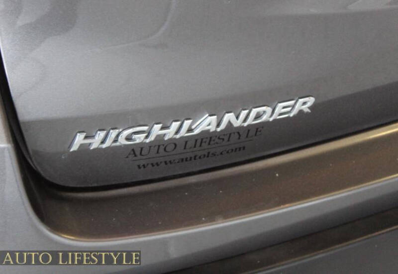 2018 Toyota Highlander LE