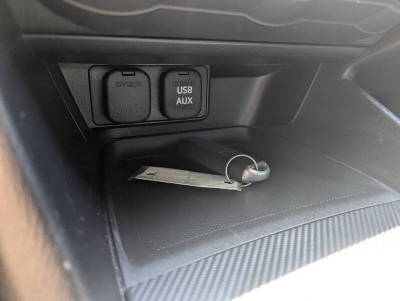 2015 Mazda MAZDA3 i SV