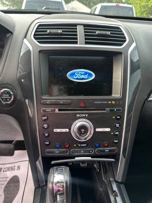 2017 Ford Explorer Sport