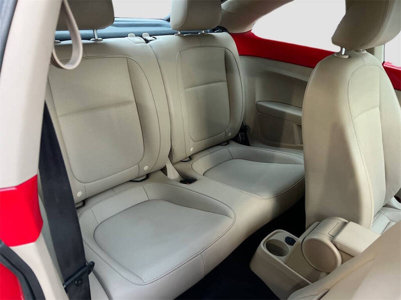 2019 Volkswagen Beetle 2.0T SE