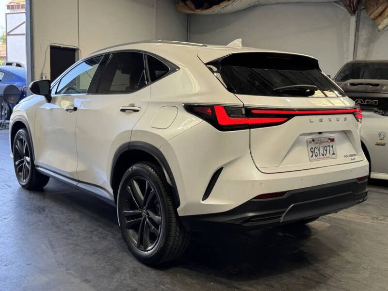 2024 Lexus NX 450h+