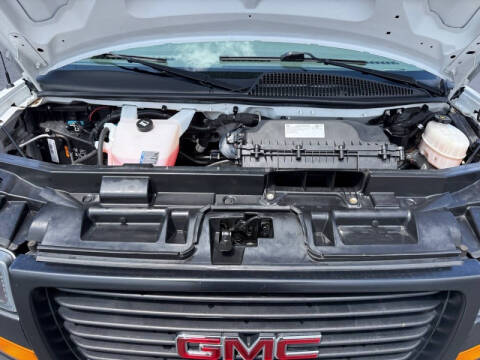 2022 GMC Savana 2500