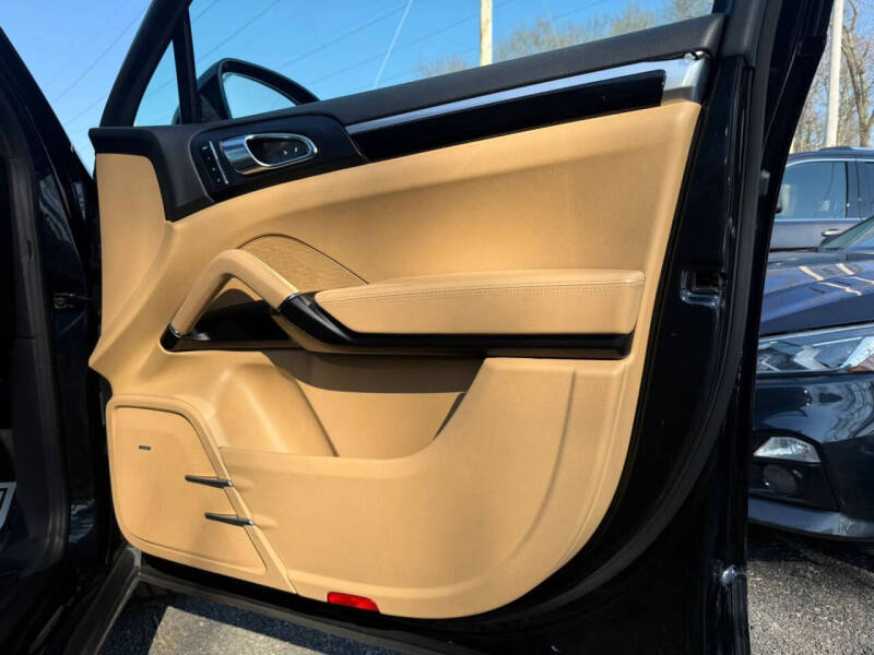 2018 Porsche Cayenne S