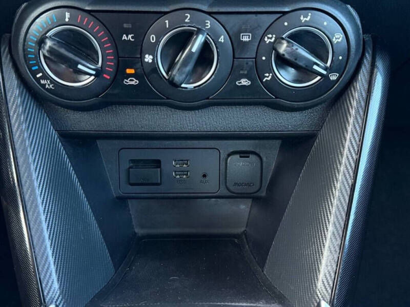 2017 Toyota Yaris iA