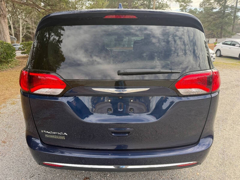 2018 Chrysler Pacifica Touring L Plus
