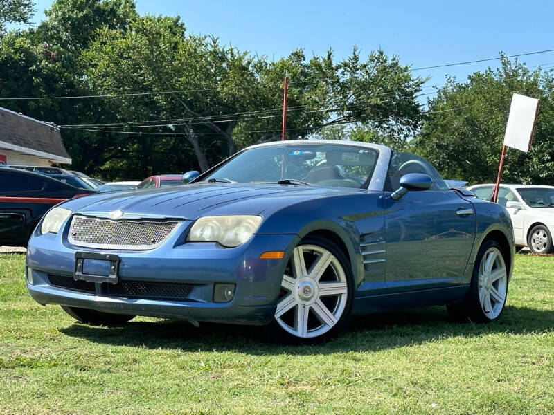 2005 Chrysler Crossfire for sale at Texas Select Autos LLC in Mckinney TX
