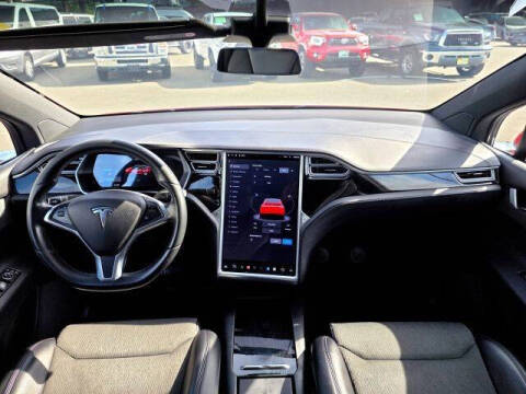 2017 Tesla Model X 75D