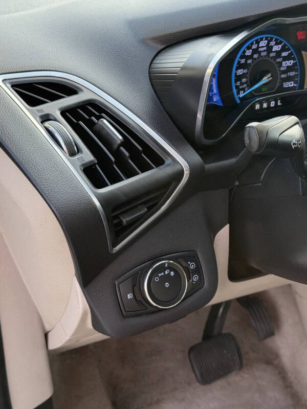 2013 Ford C-MAX Energi SEL