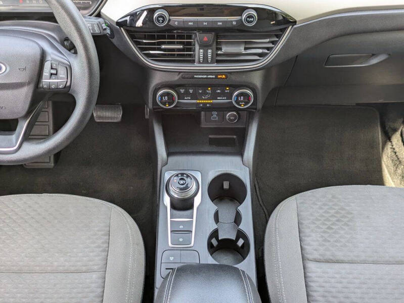 2021 Ford Escape Hybrid SE