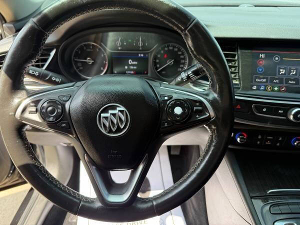 2019 Buick Regal Sportback Preferred II