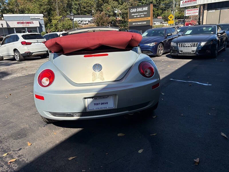 2009 Volkswagen New Beetle Convertible Blush Edition