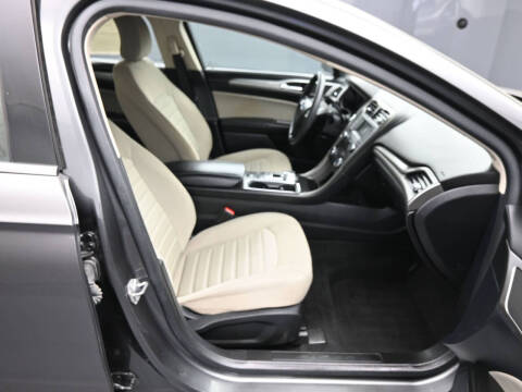 2019 Ford Fusion S