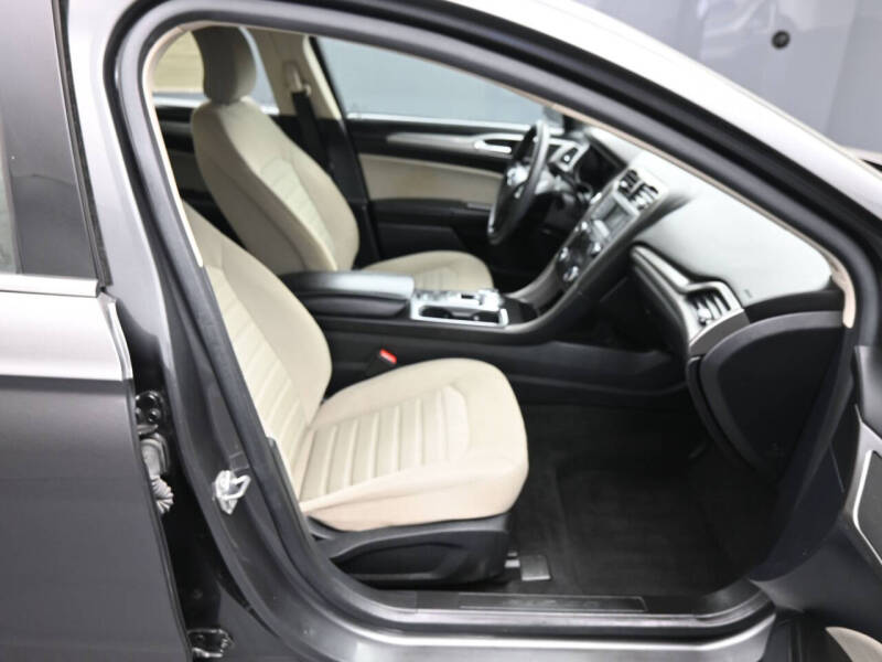 2019 Ford Fusion S