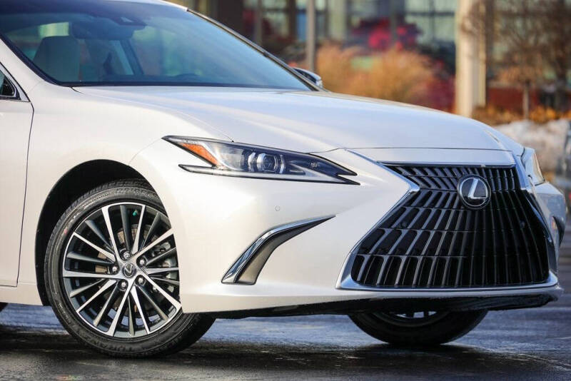 2025 Lexus ES 350
