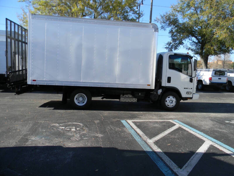 2016 Isuzu NPR