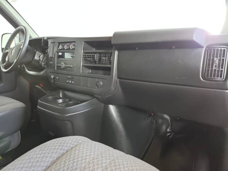 2014 GMC Savana LT 1500