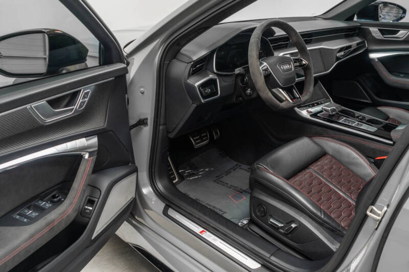 2024 Audi RS 6 Avant 4.0T quattro Avant performance