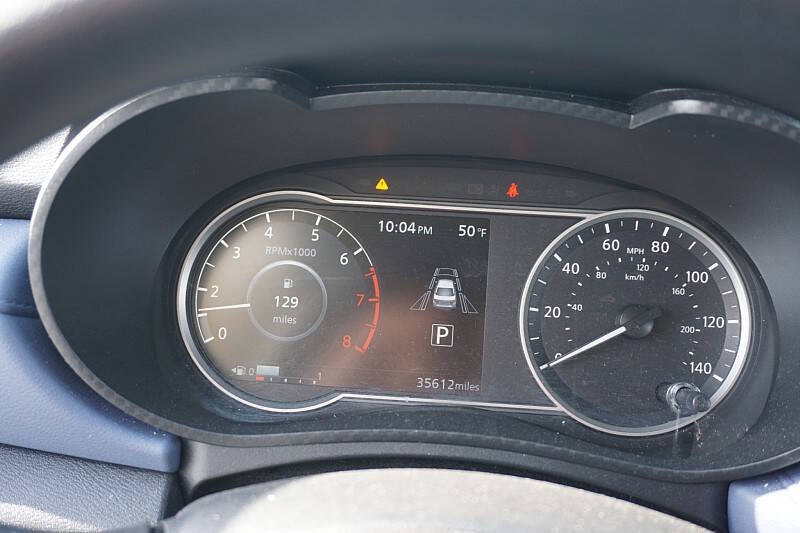 2024 Nissan Versa SV