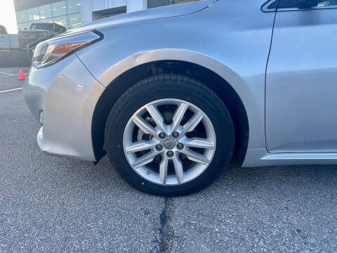 2013 Toyota Avalon XLE