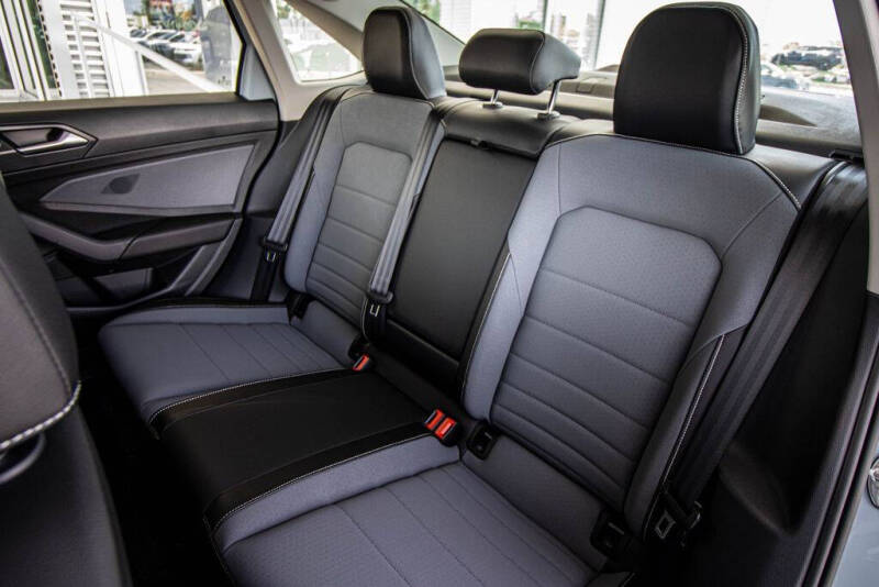 2026 Volkswagen Jetta SE