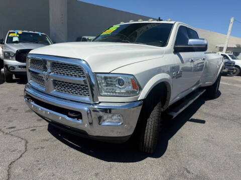 2017 RAM 3500 Laramie