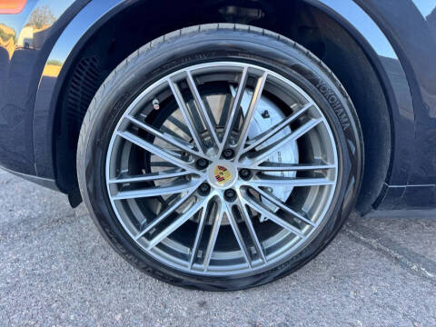 2021 Porsche Cayenne Turbo