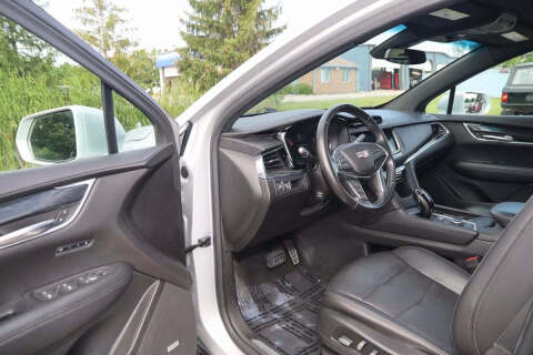 2020 Cadillac XT5 Premium Luxury