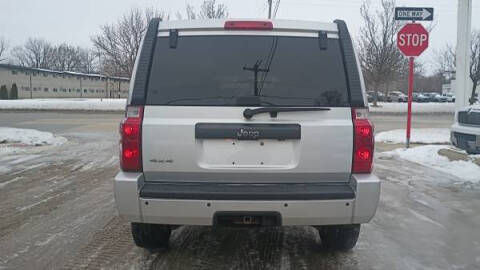 2008 Jeep Commander Sport