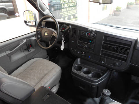 2016 Chevrolet Express 2500