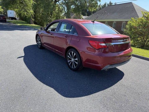 2013 Chrysler 200 Limited
