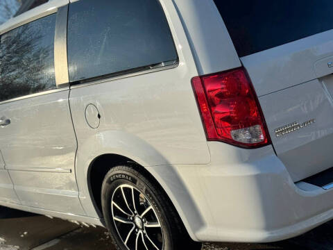 2017 Dodge Grand Caravan SE
