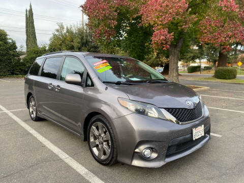 2011 Toyota Sienna for sale at 7 STAR AUTO in Sacramento CA
