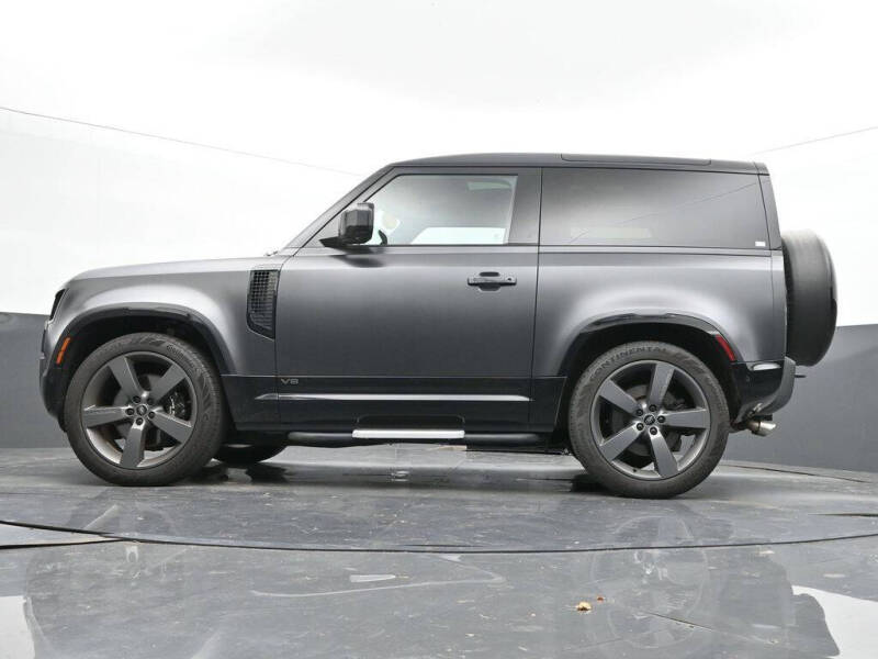 2023 Land Rover Defender 90 V8