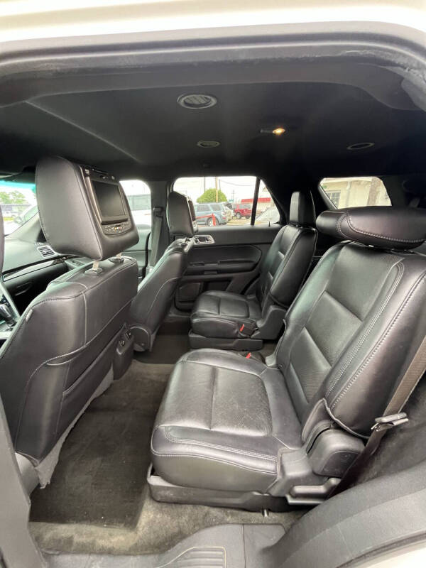 2011 Ford Explorer Limited
