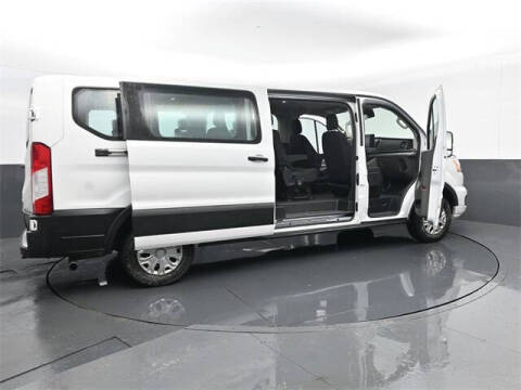 2022 Ford Transit 350 XLT