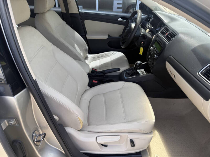 2014 Volkswagen Jetta SE
