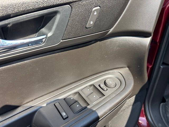 2016 GMC Acadia SLE-2