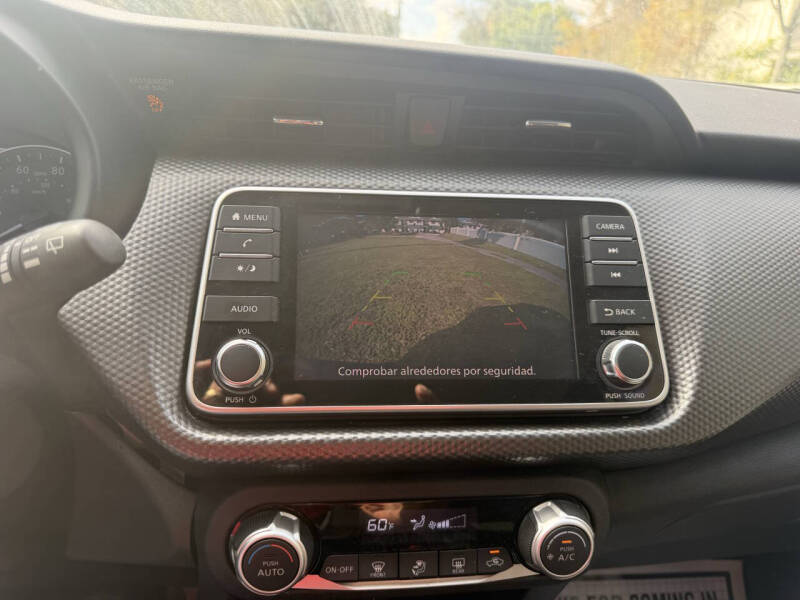 2020 Nissan Kicks SV