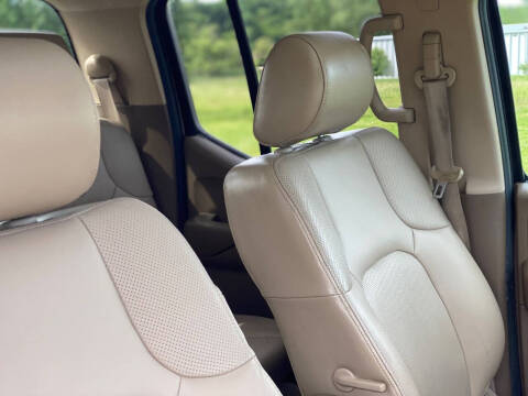 2005 Nissan Frontier LE