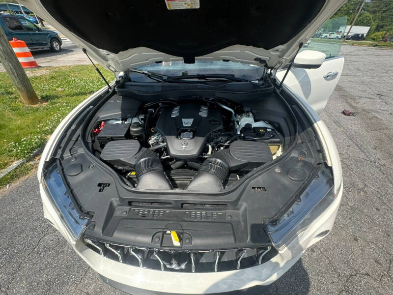 2017 Maserati Levante