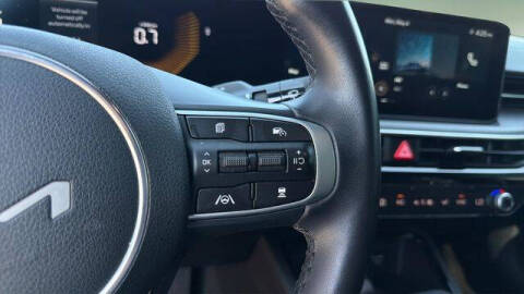 2025 Kia K5
