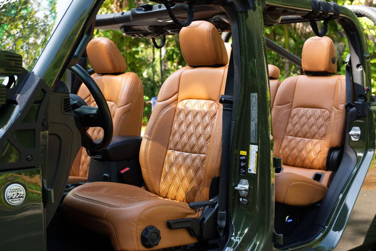 2021 JEEP Gladiator Pickup - $55,999