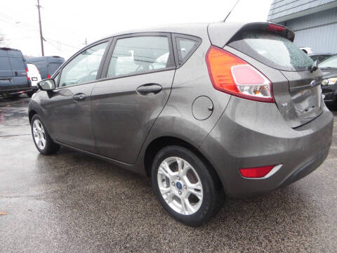 2016 Ford Fiesta SE