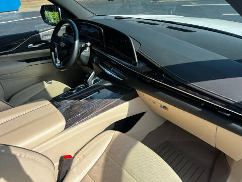 2022 Cadillac Escalade Premium Luxury